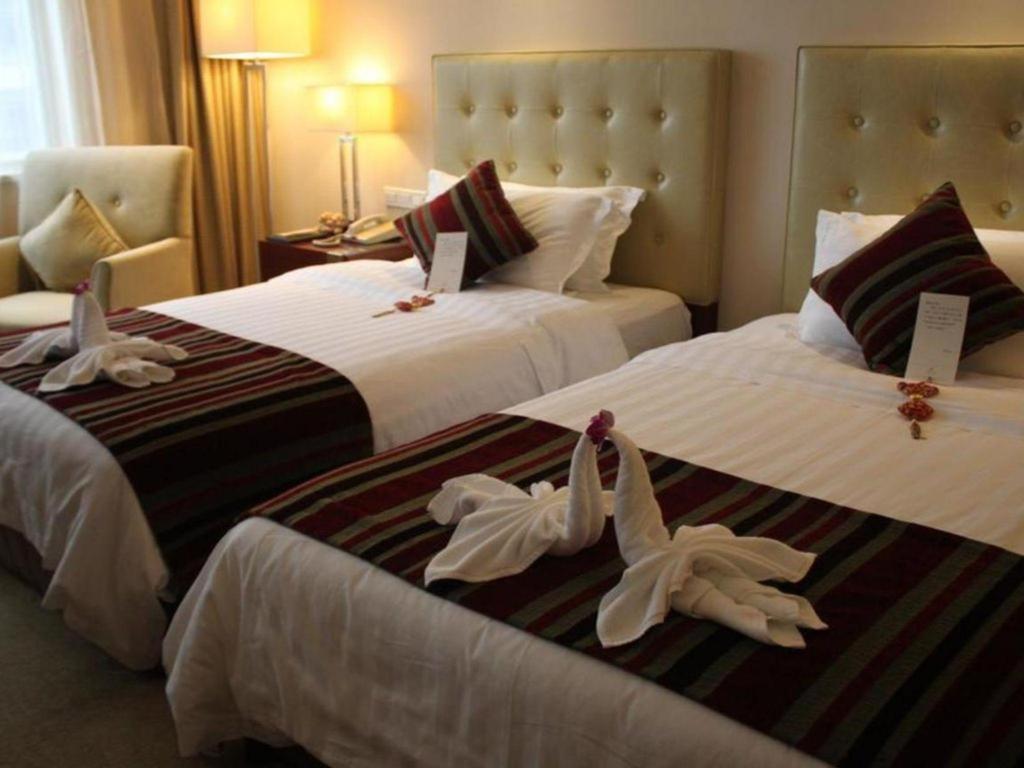 Maison New Century Hotel נינגבו מראה חיצוני תמונה
